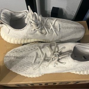 Yeezy Boost 350 V2 Bone
